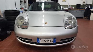 Porsche 996 Carrera 4 Cabrio