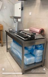 arredamento intero per macelleria