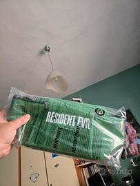 Bucket/Borsa Resident evil  