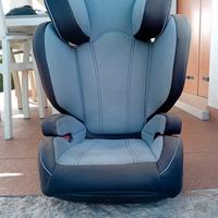 foppapedretti seggiolino auto ospita bambini da 15