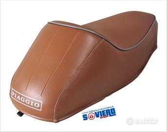Sella Gobba marrone con Scritta Vespa 50 Special R