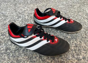 Scatpe da calcio adidas + parastinchi