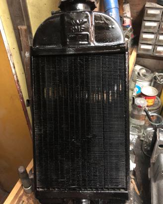 Ricambi per Laverda LZ 125 :Radiatore olio-pedane