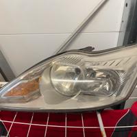 Faro ant ford Focus 2008 sx