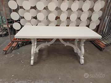 Tavolo modello fratino in legno massiccio