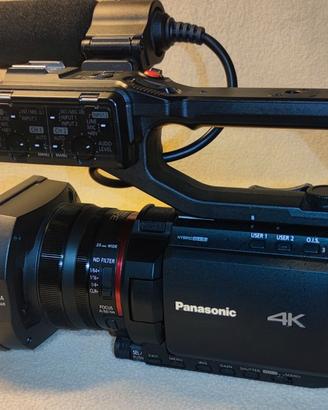 Panasonic AG-CX10