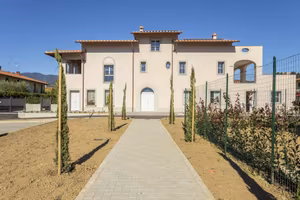 Appartamento di 101 m² con 3 locali e posto auto a