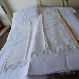 2 Asciugamani lino vintage ricamo 80x108 cifra MP