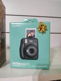 macchina fotografica istantanea instax mini nera