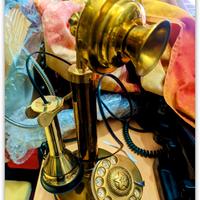 Telefono in ottone a bastone