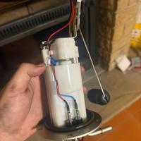 Pompa carburante gsx r 600