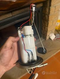 Pompa carburante gsx r 600