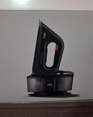 ferro da stiro Braun con Caldaia 