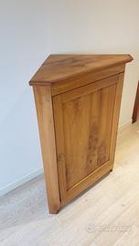 Mobili angolari in legno olmo verniciato 