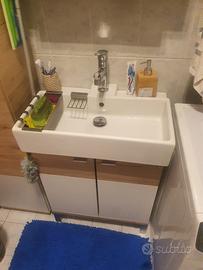 mobiletto più lavandino 
