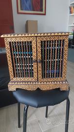  Porta cd a forma di tempietto orientale