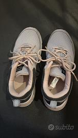 Scarpe da ginnastica