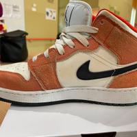 Jordan 1 mid one