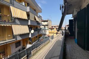 2 LOCALI A MARANO DI NAPOLI