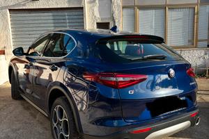 Alfa romeo stelvio 2.2 210 cv