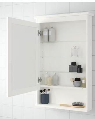 Mobile bagno ikea con specchiera
