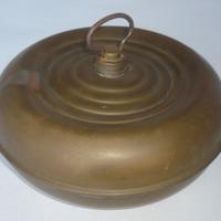 Antica boule dell'acqua calda in metallo stagnato