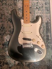 Fender stratocaster deluxe usa 1989