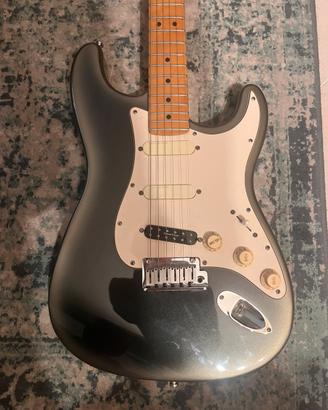Fender stratocaster deluxe usa 1989