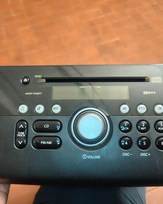 Autoradio di serie Suzuki Swift 2005–2010