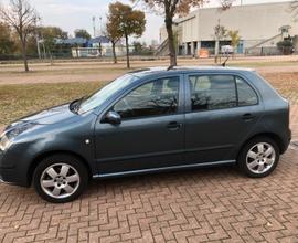 Skoda Fabia 1.4 benzina neopatentati