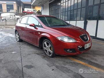 Ricambi Seat Leon 2006 5 porte rossa 1900cc TD BXE
