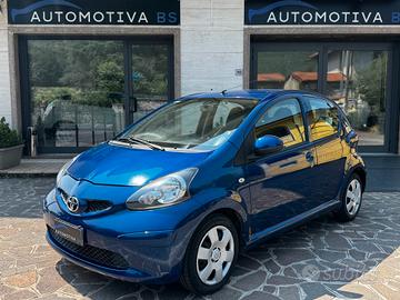 Toyota Aygo 1.0 12V VVT-i 5 porte Blue
