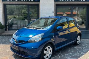Toyota Aygo 1.0 12V VVT-i 5 porte Blue