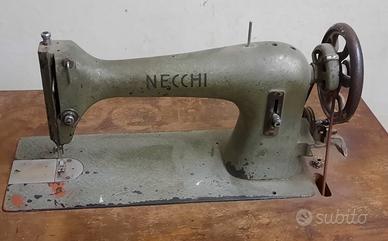 Macchina da cucire d’epoca