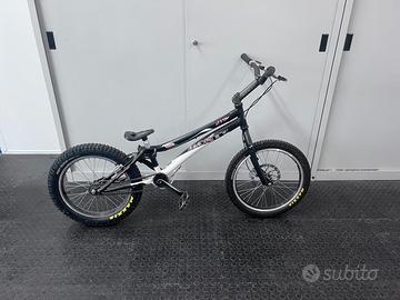 Bike trial monty 219
