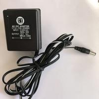 Caricabatterie cellulare vintage, funzionante