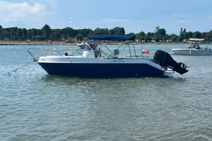 Marino Aker 790 walkaround