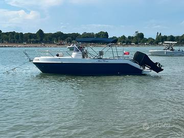 Marino Aker 790 walkaround