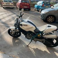 Ducati Monster 696 2008