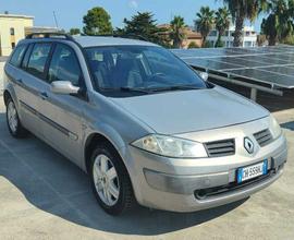 Renault Megane 1.5 dCi/100CV Grandtour Confort Pri