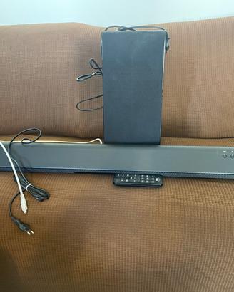 Soundbar con cassa altolarlante