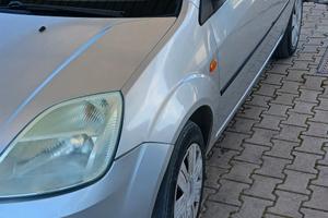 ford fiesta 1.2 16v gpl