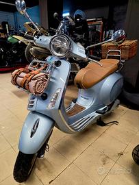 Piaggio Vespa 125 Primavera PIC NIC 6000km.