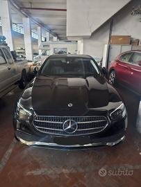 2021 Mercedes Benz class3 E 200 d