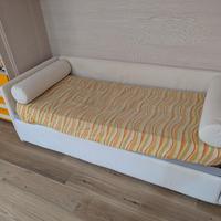 Letto singolo con secondo letto a scomparsa 