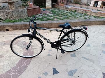 Coppia di Biciclette (Uomo + Pieghevole Donna) + A