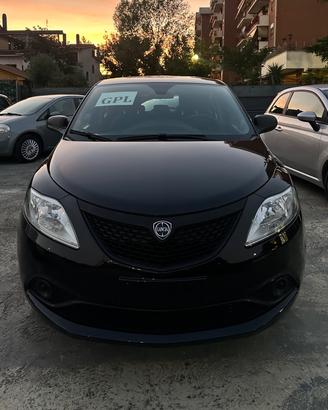 Lancia Ypsilon 1.2 69 CV 5 porte GPL Ecochic Elefa