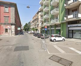 Negozio fronte strada