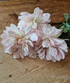 Fiori artificiali vintage 