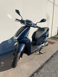 Um Winwood 125 - 2025